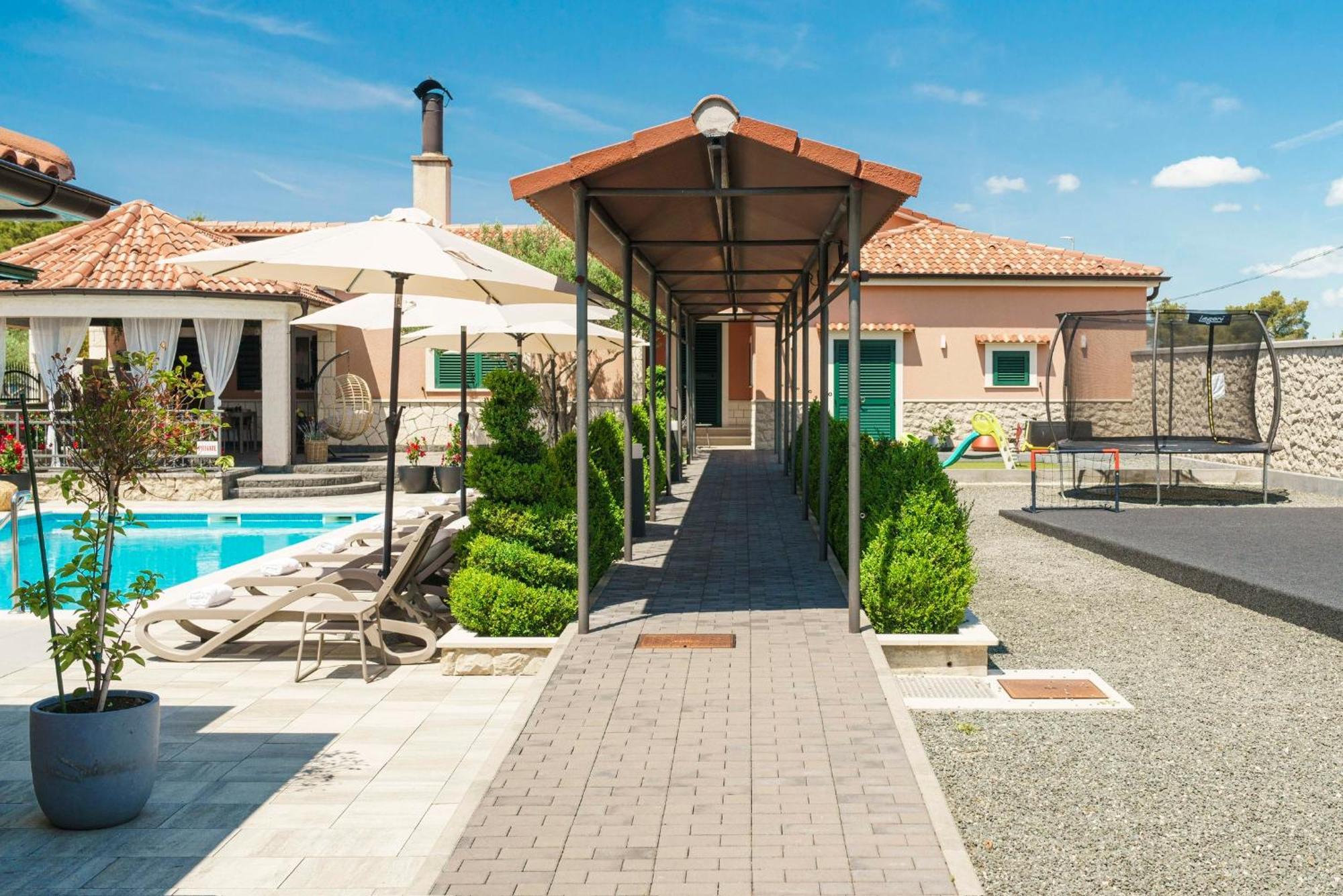 Apartments Antonia Šibenik Buitenkant foto